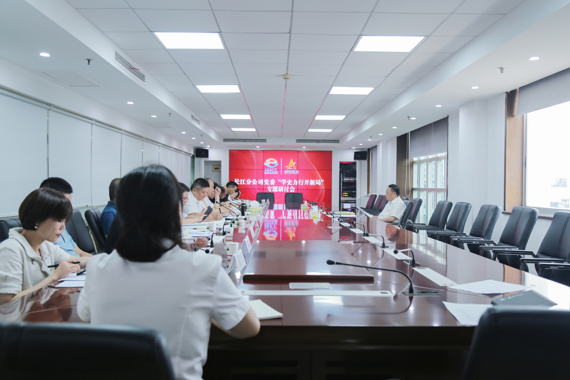 龔智輝指導(dǎo)長江分公司_20210701152737_副本.jpg