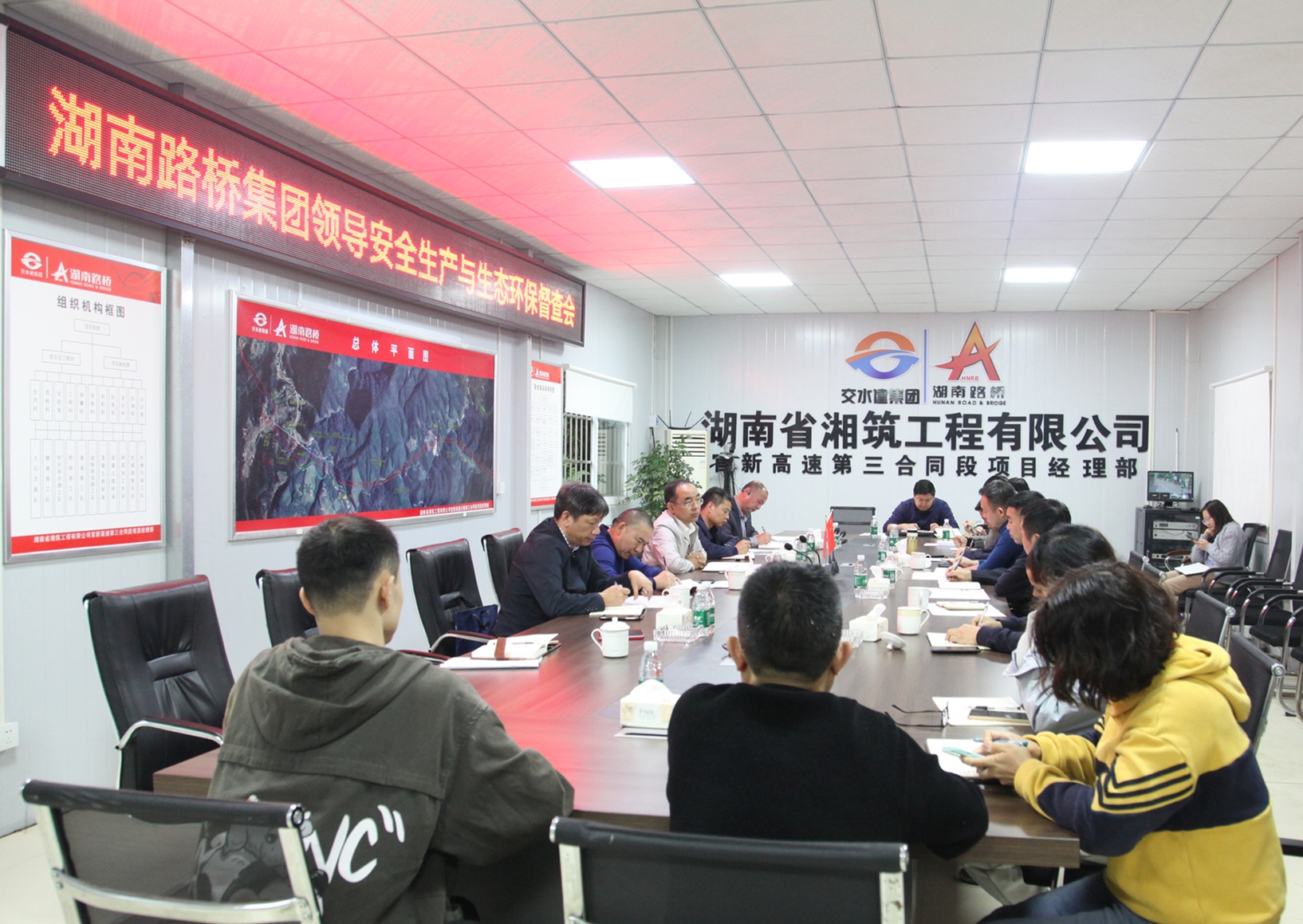 8官新三標(biāo)項目部IMG_5085_副本.jpg